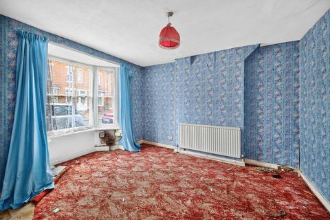 3 bedroom terraced house for sale, 30 Wellington Road, Raunds, Wellingborough NN9 6DL