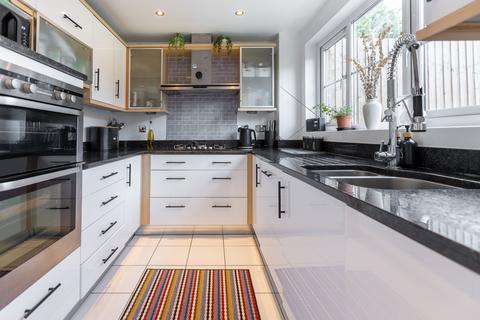 3 bedroom detached house for sale, James Court, Cardiff