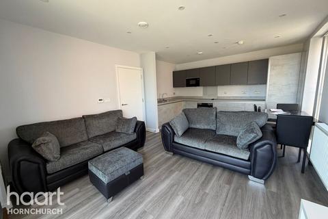 1 bedroom apartment to rent, 1 Fairlane Road, Rainham