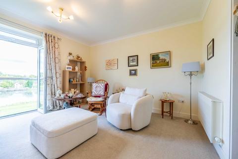 2 bedroom flat for sale, The Retreat, Auchlochan, ML11