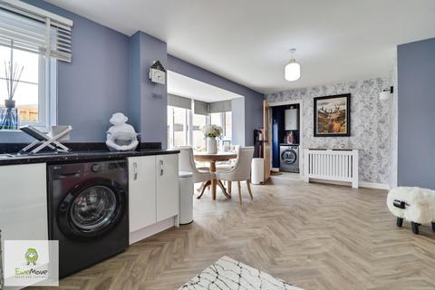 4 bedroom detached house for sale, Poyner Drive, Cannock WS12