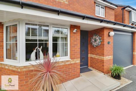4 bedroom detached house for sale, Poyner Drive, Cannock WS12