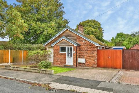 3 bedroom bungalow for sale, Grazingfield, Silverdale, Nottingham, NG11