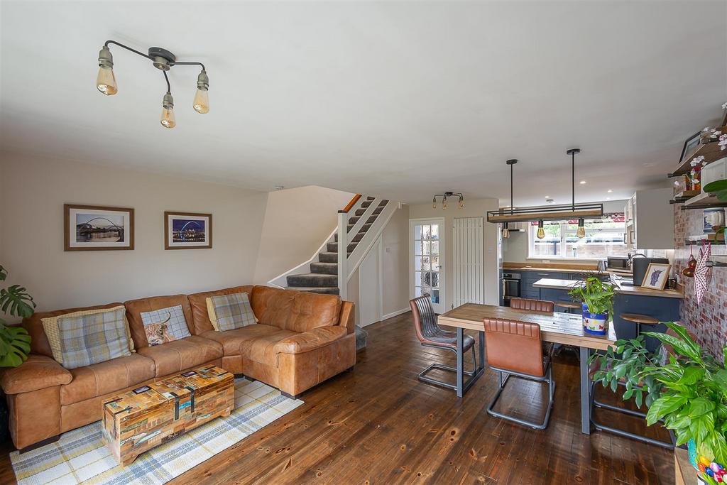 House in Newcastle upon Tyne - View 2