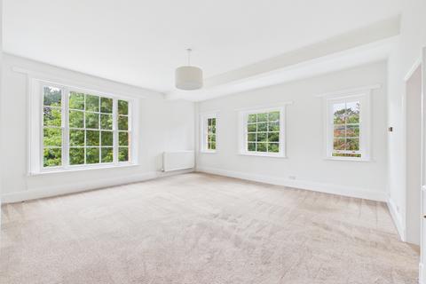 3 bedroom apartment to rent, Sutton Road, Maidenhead SL6
