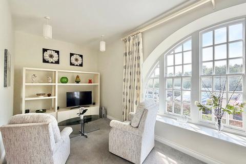 undefined, James Walk, Bexhill-on-Sea, TN40