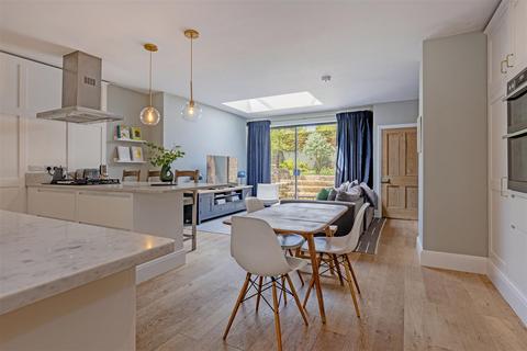 2 bedroom house for sale, Bar Road, Baslow