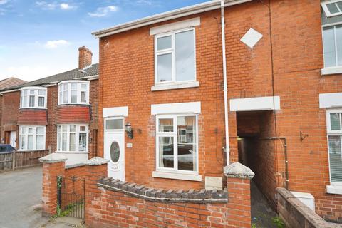 2 bedroom end of terrace house for sale, Highfield Street, Coalville, Leicestershire, LE67