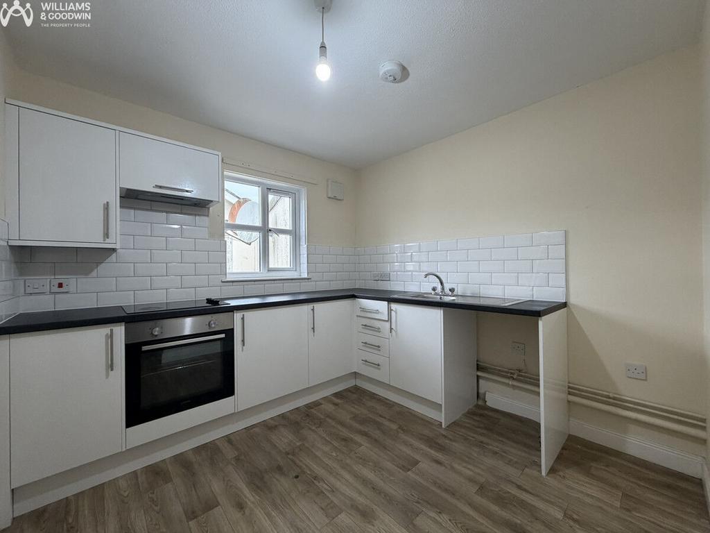 Apartment in Bangor, Gwynedd - View 2
