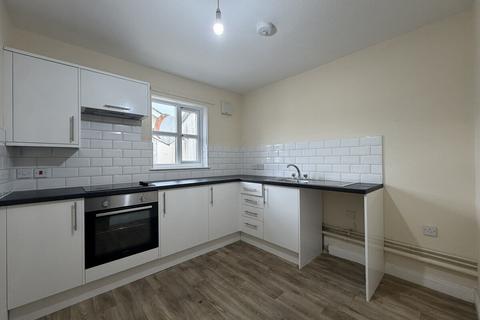 1 bedroom flat to rent, High Street,, Bangor, Gwynedd., LL57