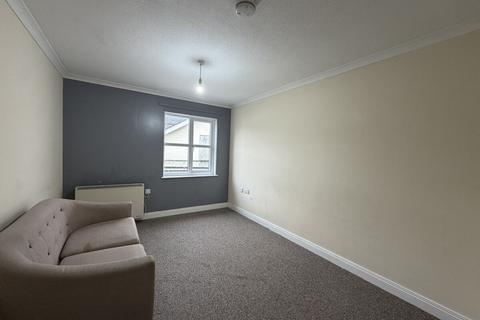 1 bedroom flat to rent, High Street,, Bangor, Gwynedd., LL57