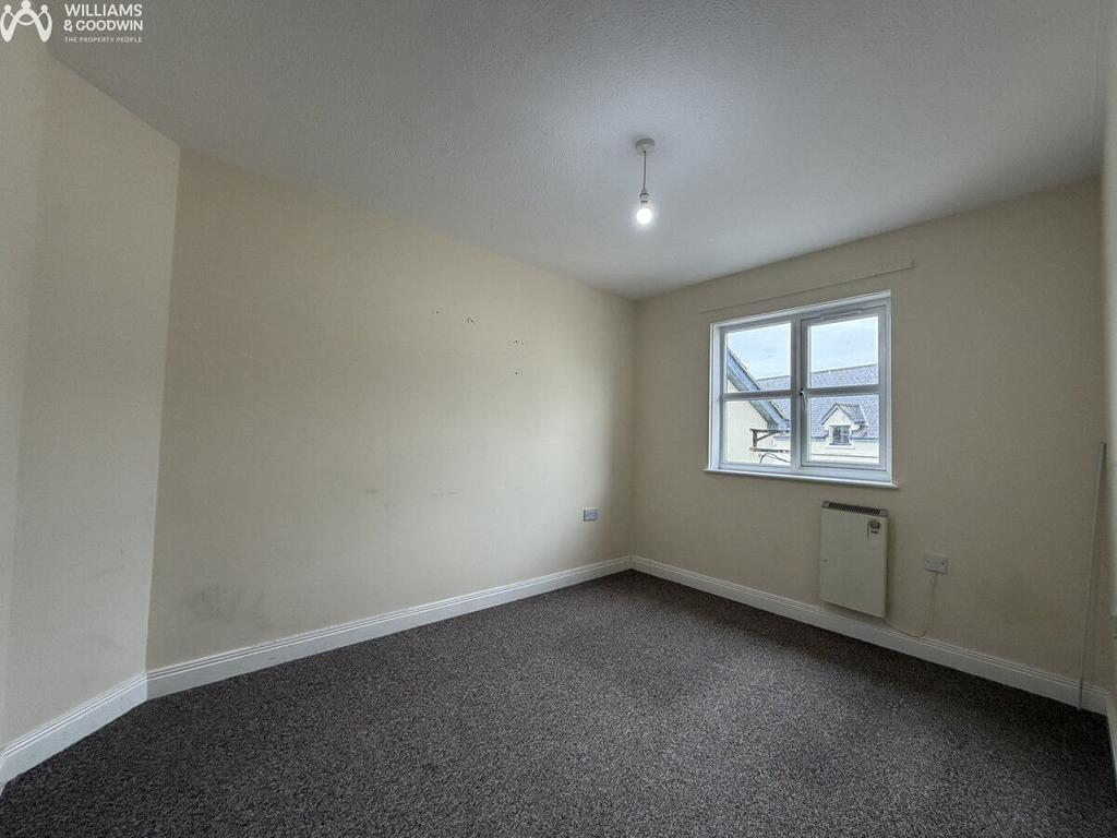 Apartment in Bangor, Gwynedd - View 4