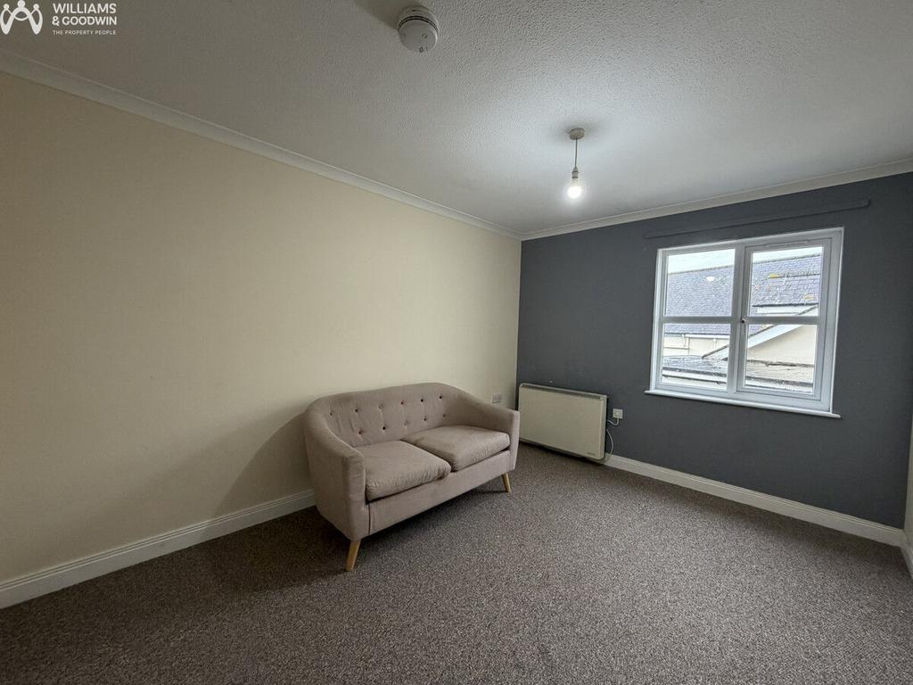 Apartment in Bangor, Gwynedd - View 5