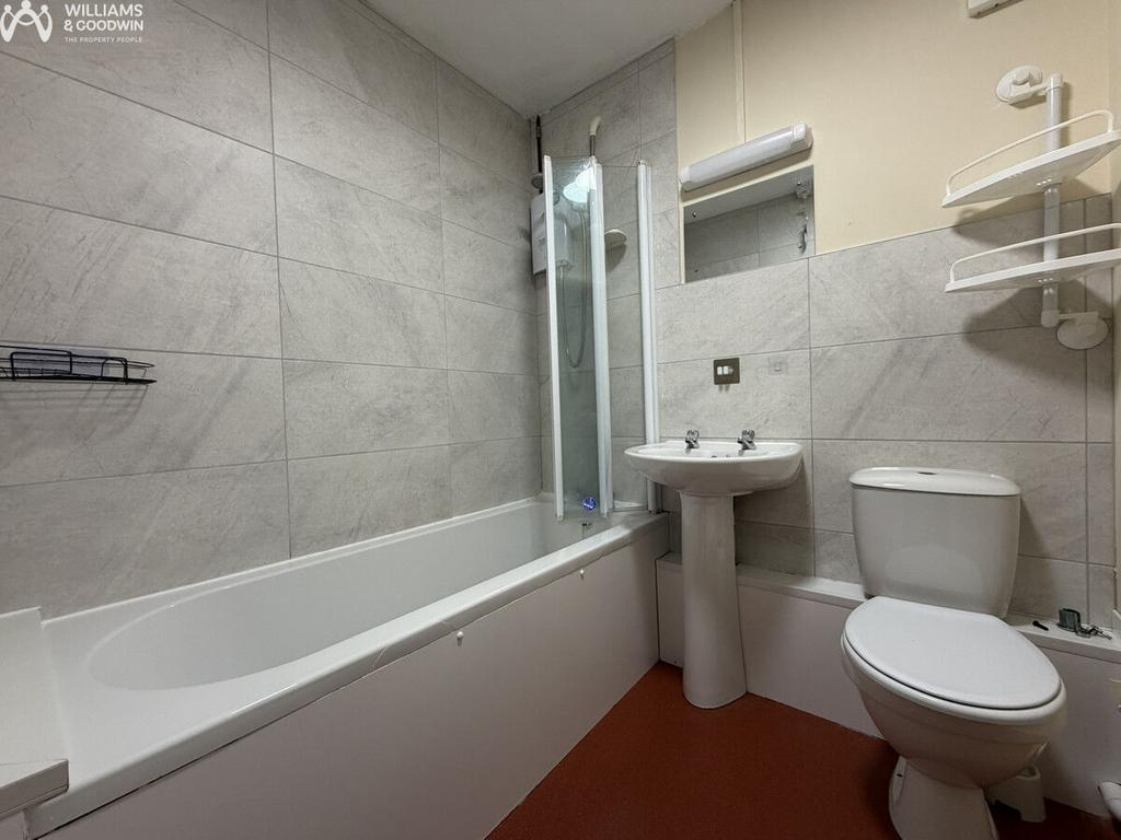 Apartment in Bangor, Gwynedd - More