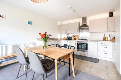 1 bedroom apartment for sale, Nightingale Way, Reading, Berkshire