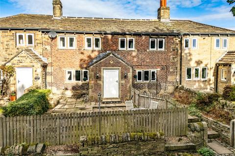 4 bedroom terraced house for sale, Ashes Lane, Huddersfield, West Yorkshire, HD4