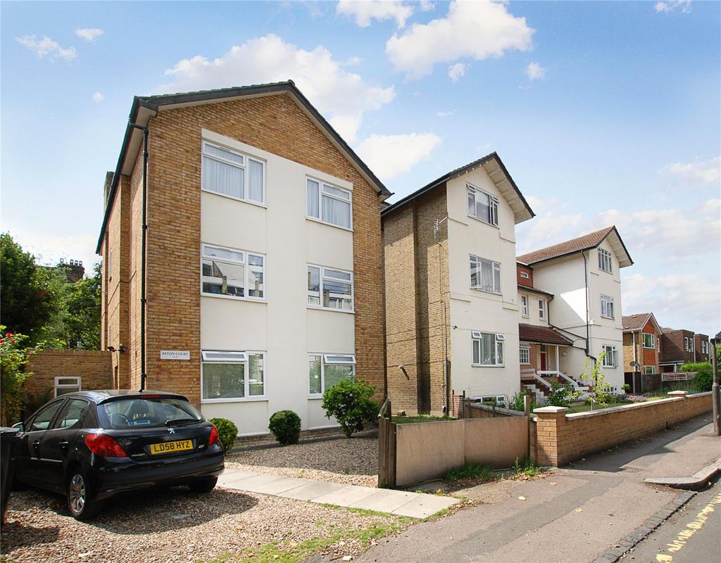 House in Aston Court - View 4