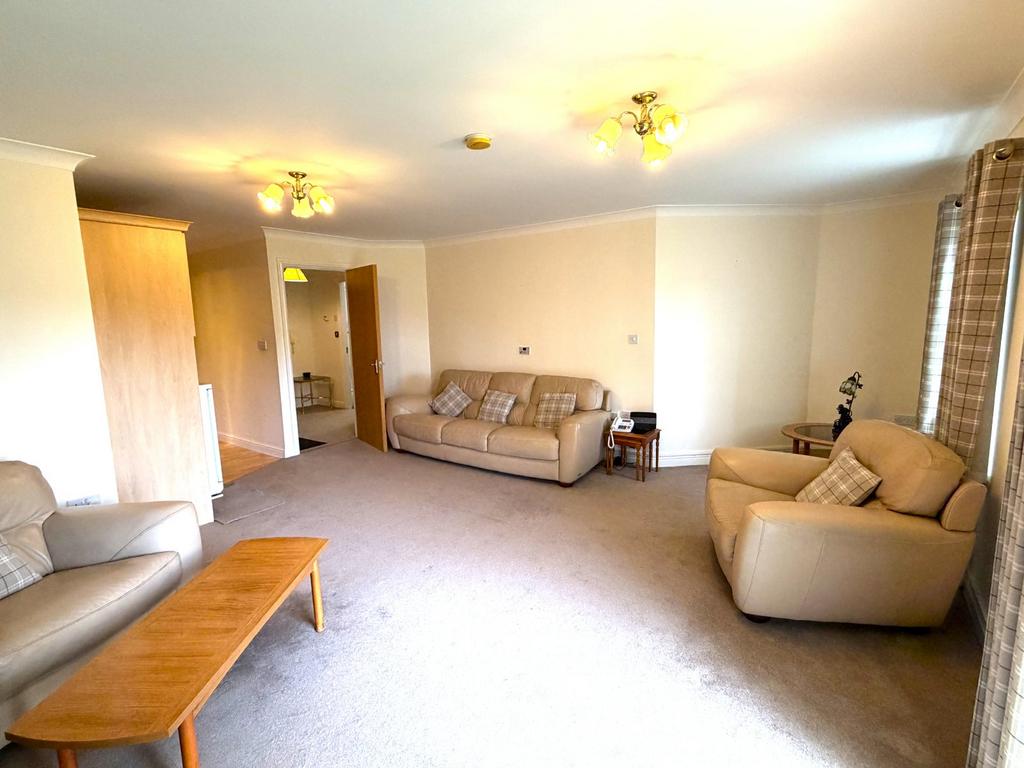 House in Kirklees, East Bierley - View 3