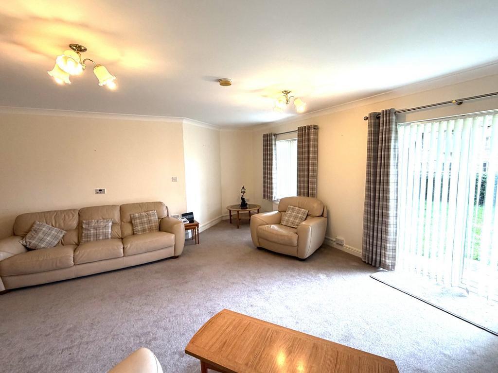 House in Kirklees, East Bierley - View 4