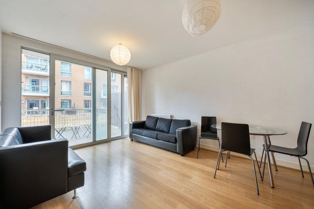 Apartment in London - View 2