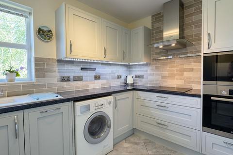 2 bedroom apartment for sale, Batten Court, Bristol BS37