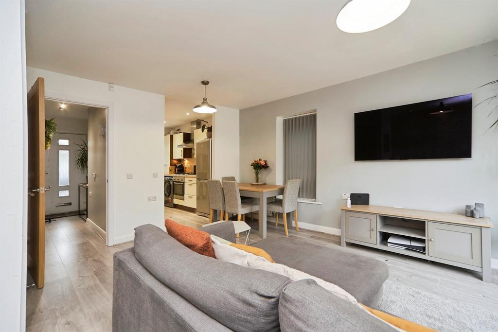 House in Leeds - View 4