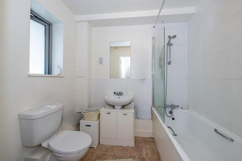 undefined, Barlby Road, Ladbroke Grove, W10