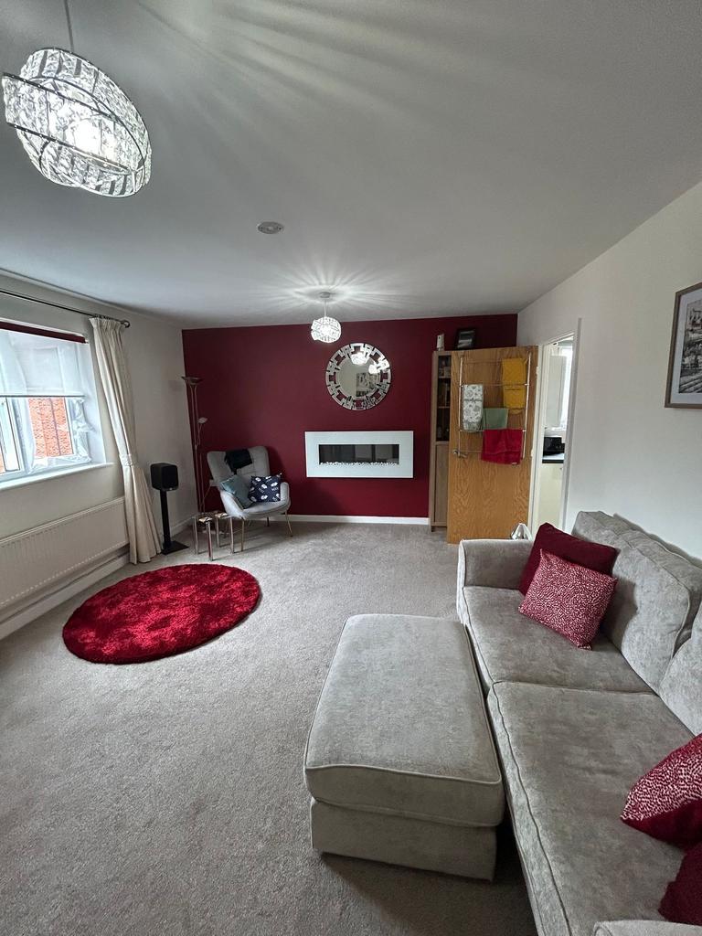 Apartment in Cardiff, Castle Quarter, Riverside - View 2