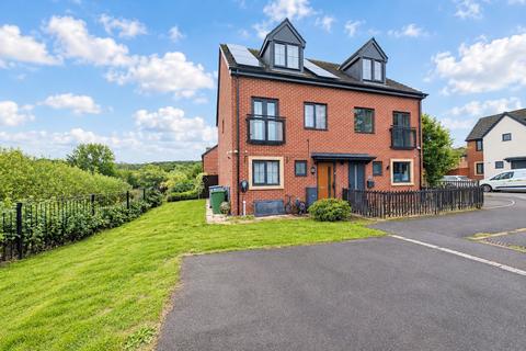 3 bed semi-detached house for rent in Scottsdale Road, Castlefields, WA7