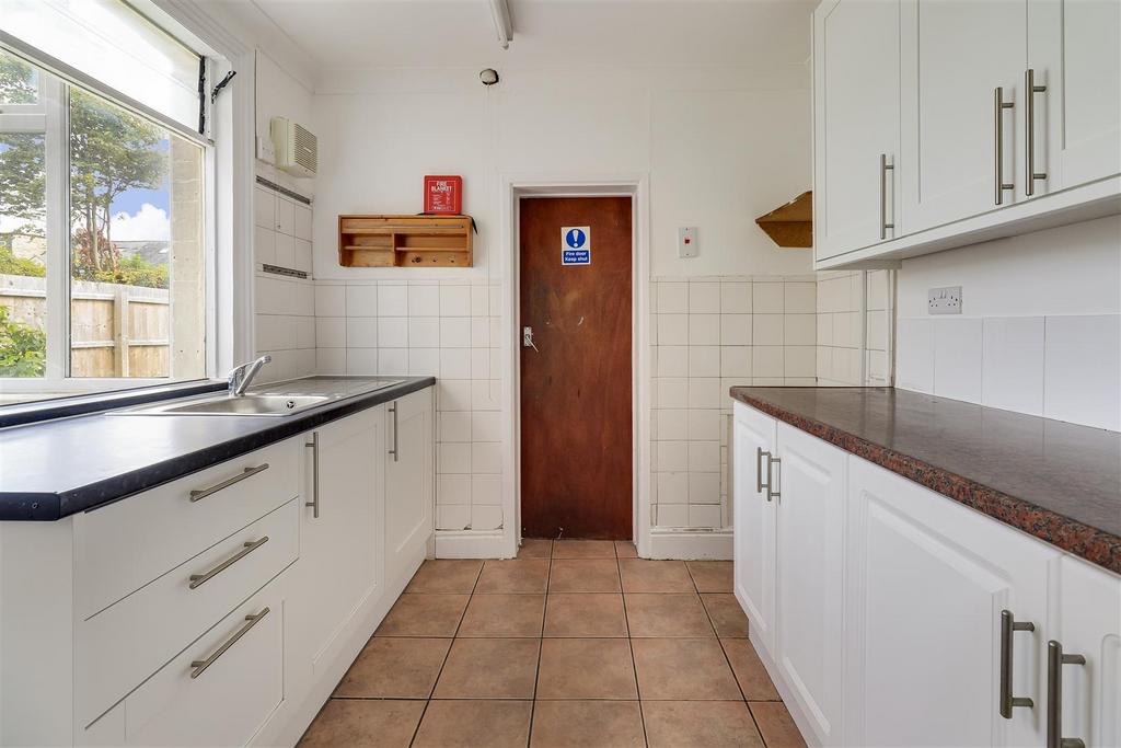 House in Cambridge - View 4