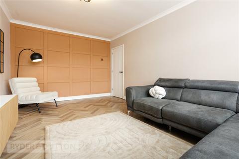 4 bedroom semi-detached house for sale, Chichester Crescent, Chadderton, Oldham, Greater Manchester, OL9