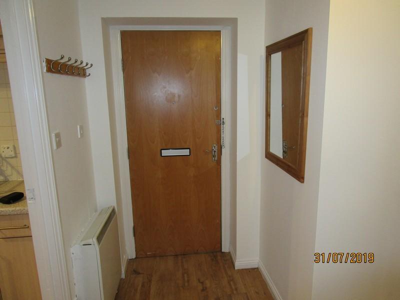 Apartment in Glasgow - View 2