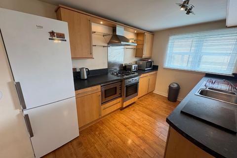 2 bedroom flat to rent, Affleck Street, City Centre, Aberdeen, AB11