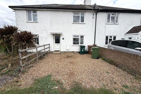 3 bedroom terraced house to rent, Alexandra Road, Ashford, TW15