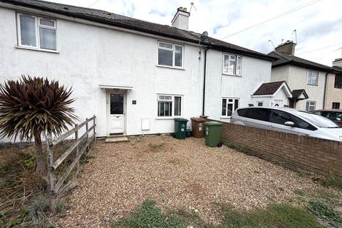 3 bedroom terraced house to rent, Alexandra Road, Ashford, TW15