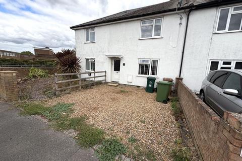 3 bedroom terraced house to rent, Alexandra Road, Ashford, TW15