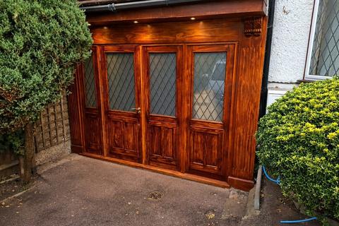 undefined, Hillside Grove, London, NW7