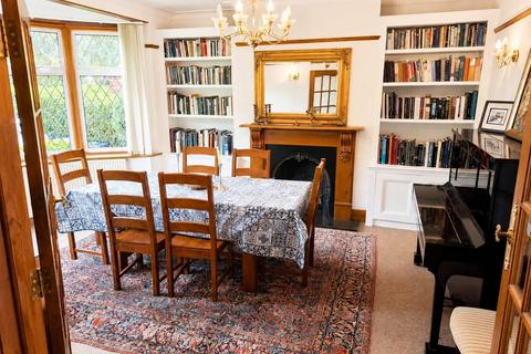 undefined, Hillside Grove, London, NW7