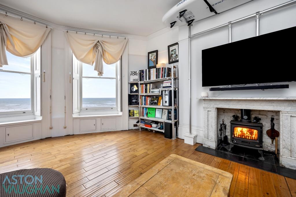 Apartment in East Sussex - View 4