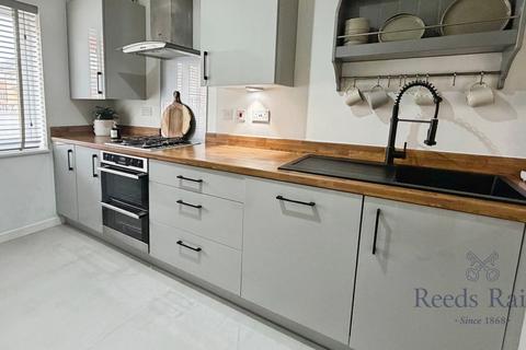 4 bedroom semi-detached house for sale, Whitworth Park Drive, Tyne and Wear DH4