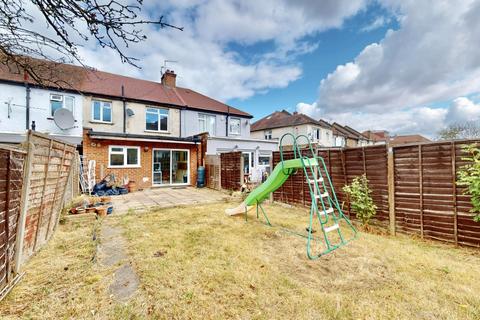 3 bedroom terraced house for sale, Kings Avenue, Greenford, UB6