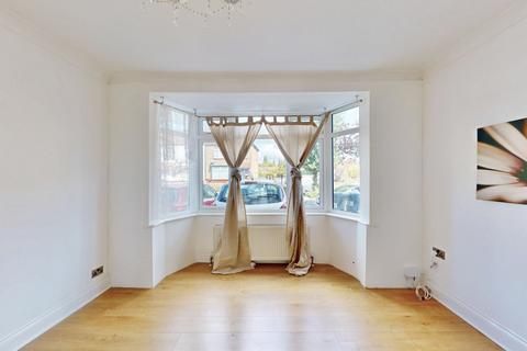 3 bedroom terraced house for sale, Kings Avenue, Greenford, UB6