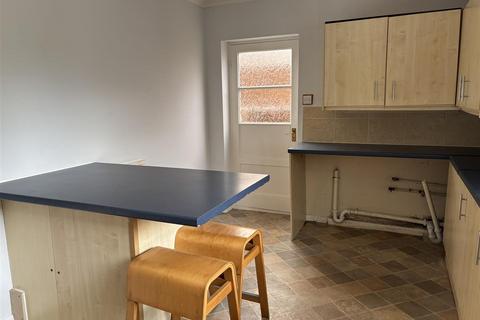 3 bedroom detached bungalow for sale, Waverley Close, Carlton