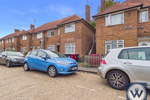2 bedroom flat for sale, Windsor Road, Slough, SL1 2JD