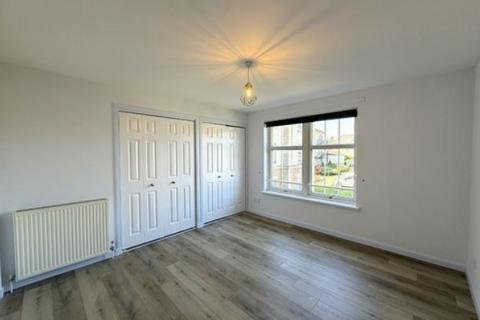 3 bedroom flat to rent, Malbet Park, Edinburgh EH16