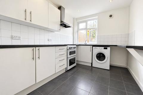 undefined, Martindale Rd, Greater London TW4
