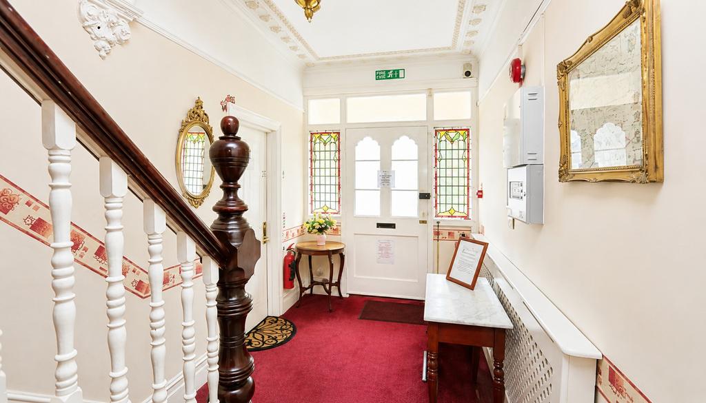 House in Southampton - View 2