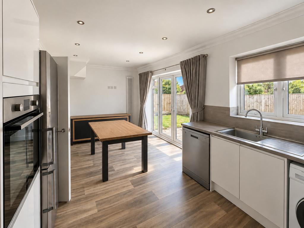House in London - View 5