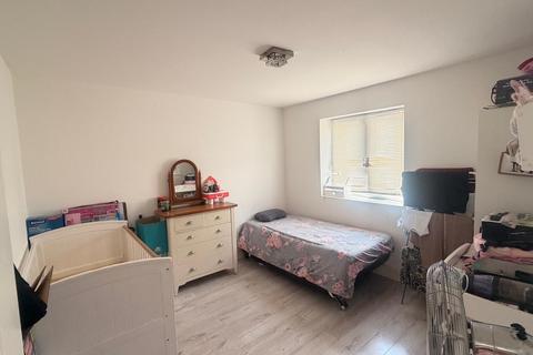 undefined, Manor Road, Dagenham RM10