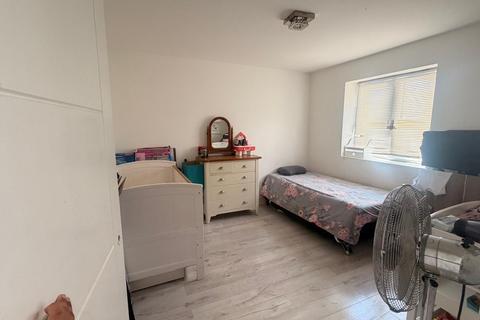 undefined, Manor Road, Dagenham RM10